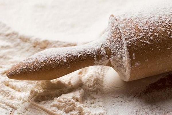 Rolling pin covered in flour