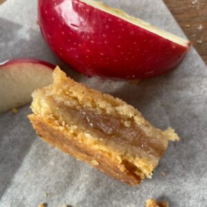 Shortbread Apple Bars